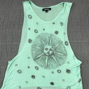 4/$15 Workshop Tank Top Women Medium Green w Silver Sun Stars Graphic Raw Hem